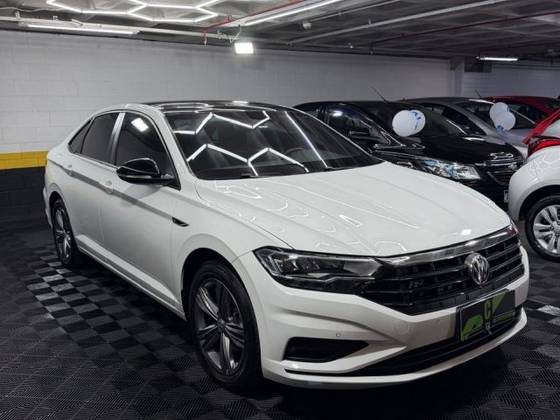 VOLKSWAGEN JETTA 1.4 250 TSI TOTAL FLEX R-LINE TIPTRONIC